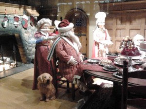 The Bay, Christmas display